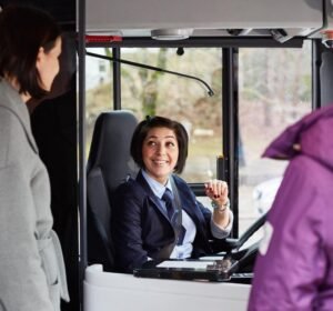 minibus hire redbridge with driver