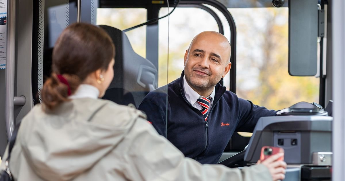 minibus hire enfield with driver